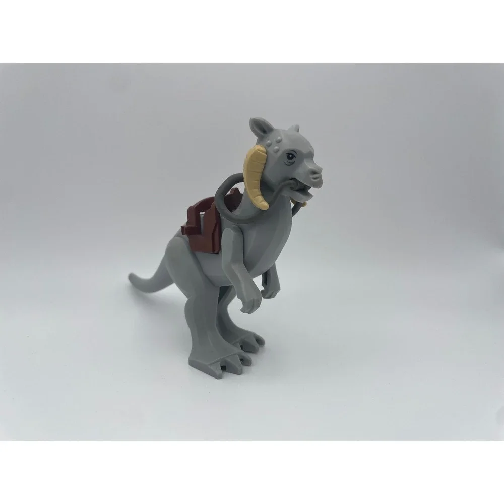 Lego Star Wars Tauntaun Minifigure Animal with Bridle and Saddle 7749 7879 Hoth